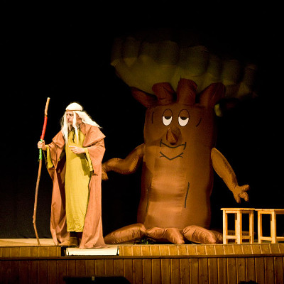 Teatro infantil "El bosque mágico"